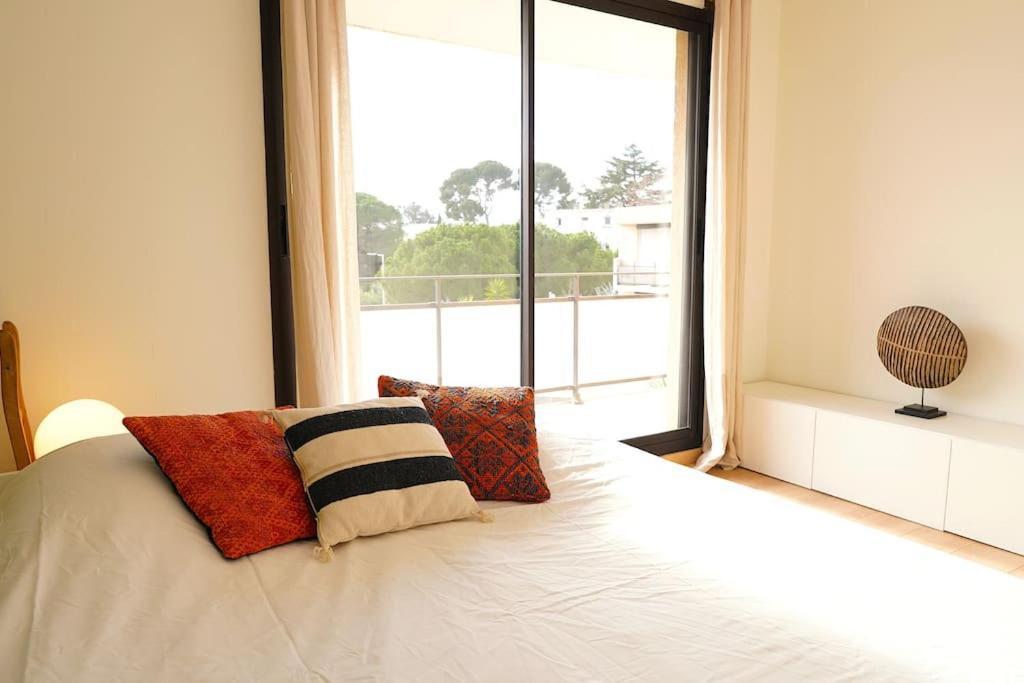 Appartement La Desirade, T3, Clim, Terrasse, Pkg, Centre